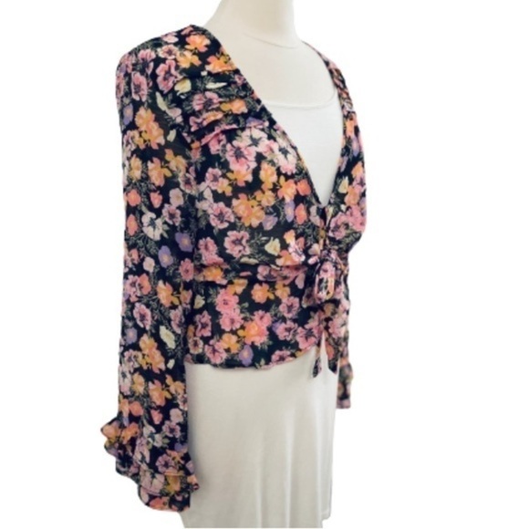 Free People NWT Maybel Ruffle Crop Top Size Medium - Picture 6 of 11